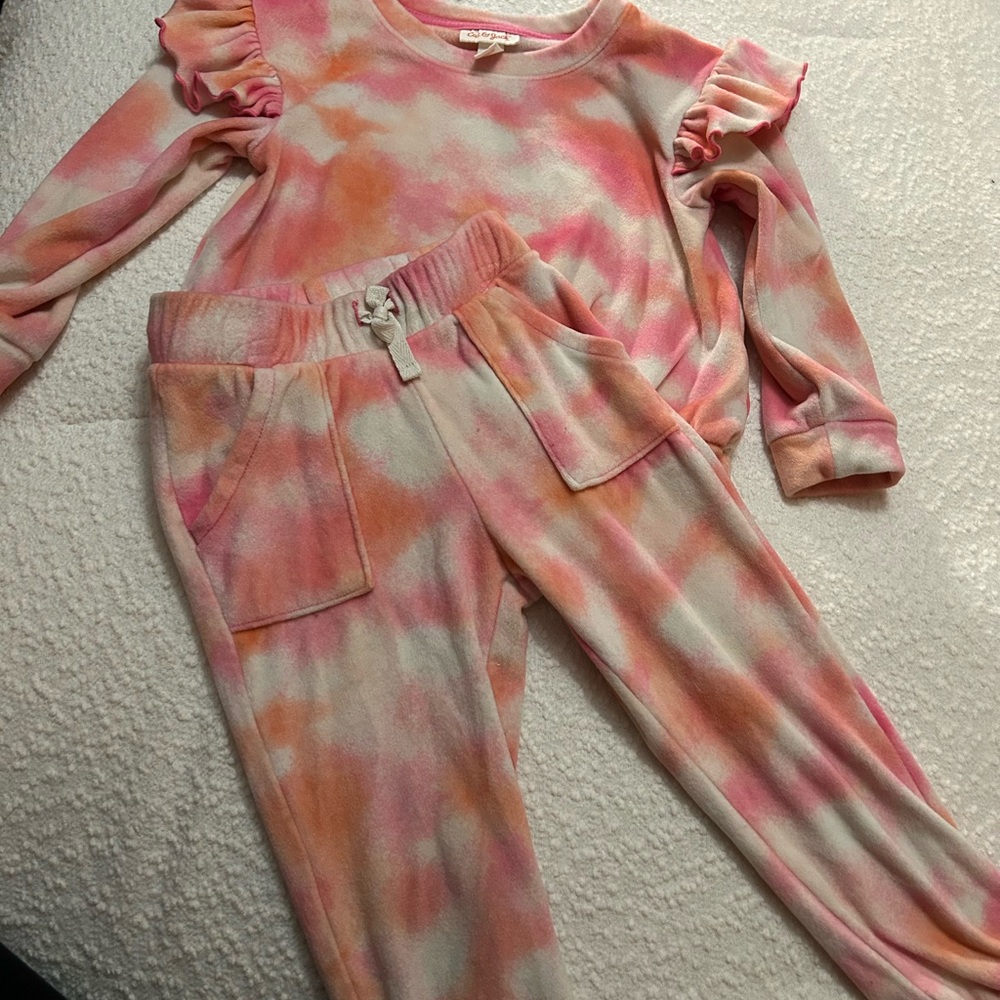 Cat & Jack Pink and Orange Kids Pajama Set